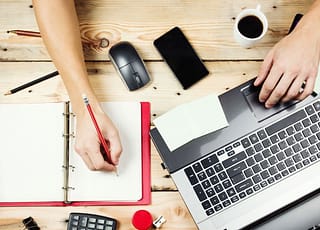 Hire Freelancing Web Designers / Developers | Tips to Follow During the Transition from Regular To A Freelance  Graphic Designer