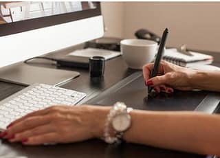 Hire Freelancing Web Designers / Developers | The Five Skills That Web Developers In Canada Should Have